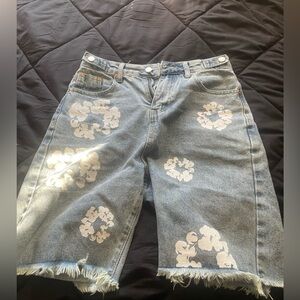 Worn twice there worth 500 brand new size small